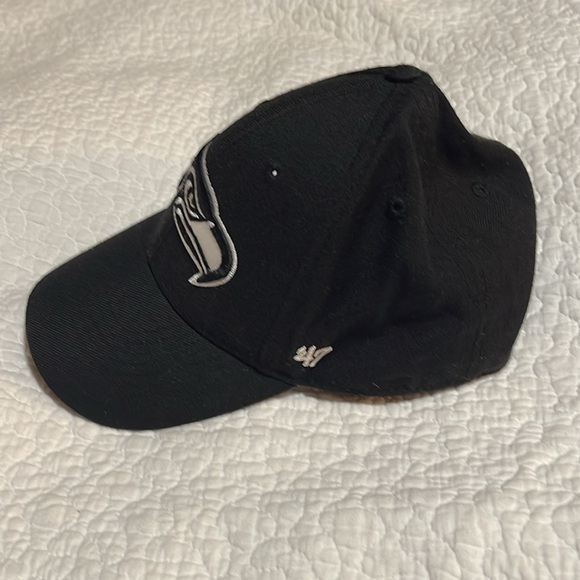 Seattle Seahawks Black Cap - Picture 2 of 7